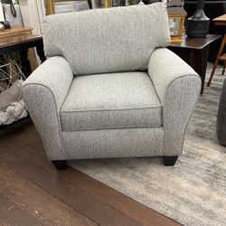 'Reese' Armchair