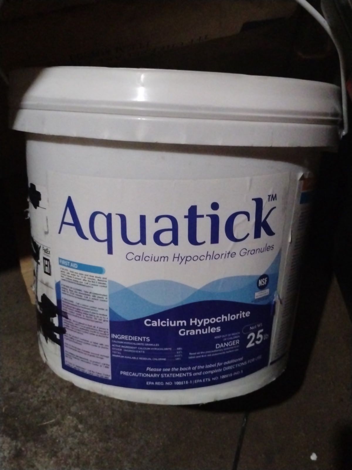 Aquatic Calcium Granules Bucket