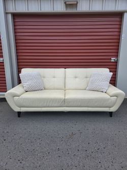 MCM-Style Top Grain Leather Tufted Sofa / Free Delivery