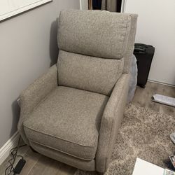 Recliner