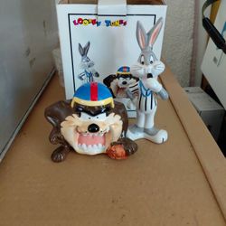 Vintage (Bugs&Taz) Salt/Pepper Shakers 