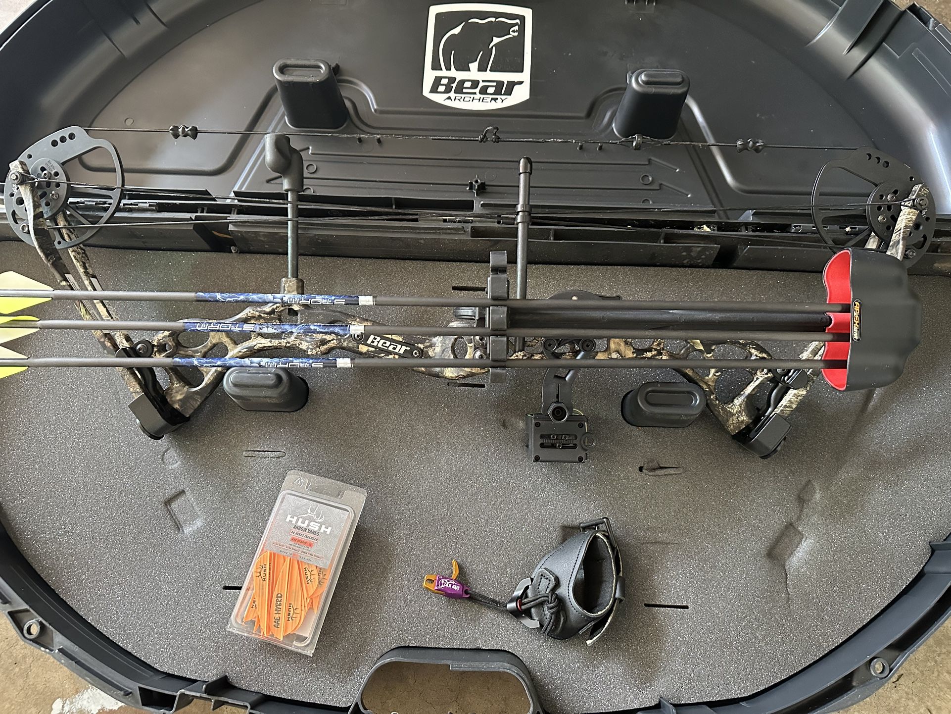 Bear Archery Pledge Compound Now