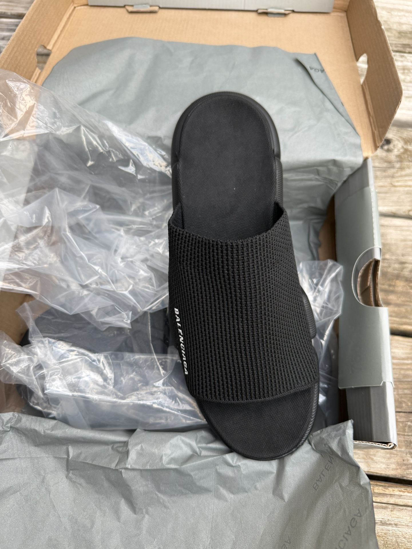 Sandals Ask For Size Please