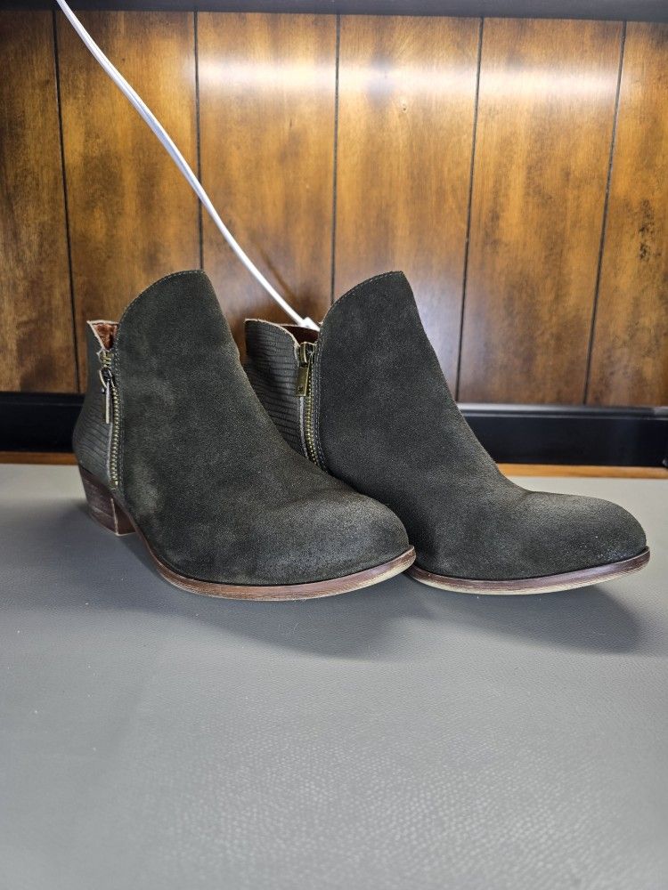 Women's Size: 9w Lucky Brand