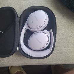 Bose Quiet Comfort Noise Canceling Headphones