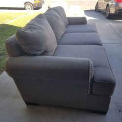 Sofas in good condition Set of 2