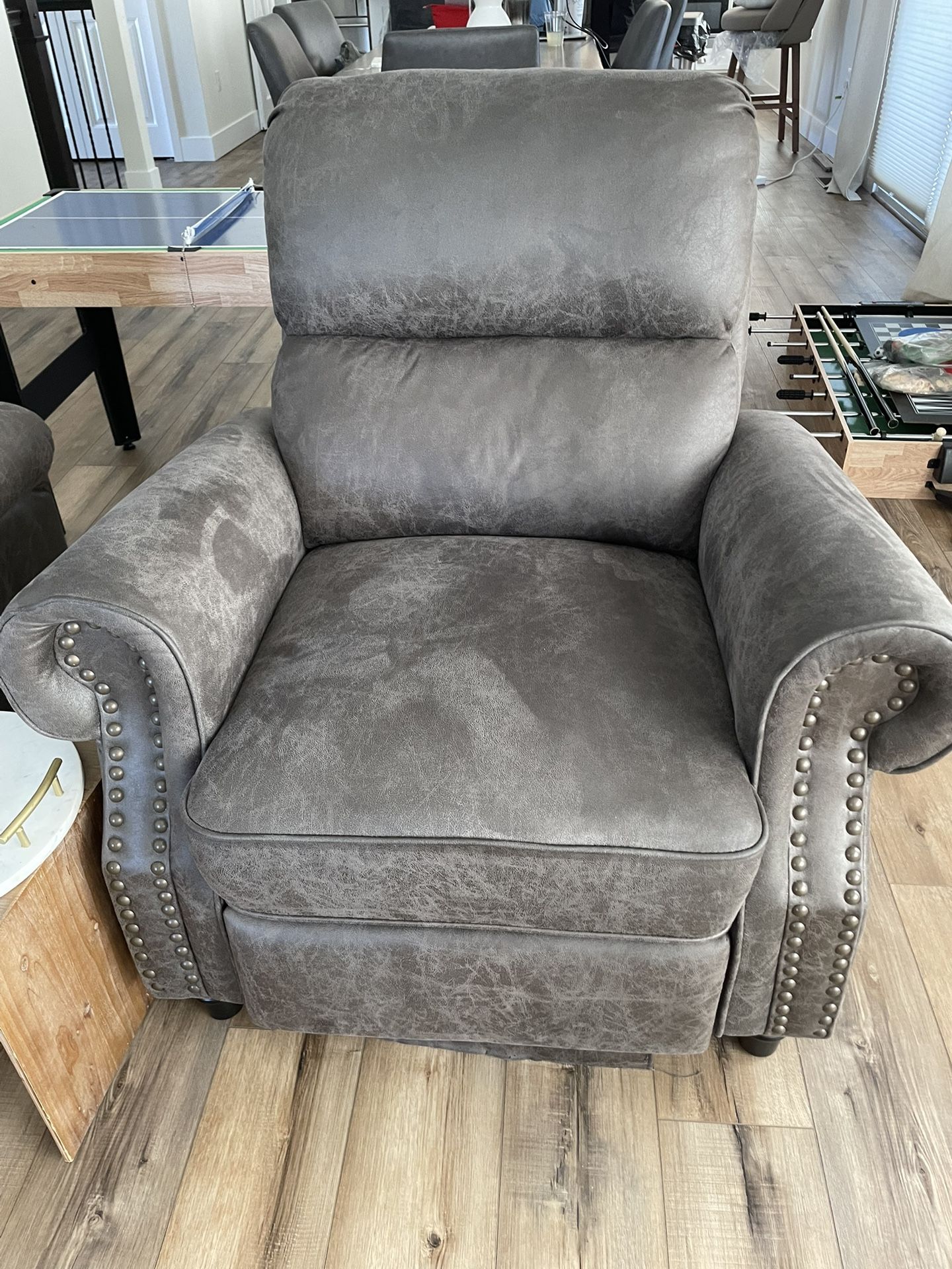 2 Modern Grey Recliner