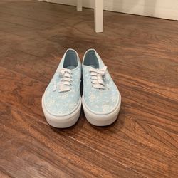 Women’s Blue Flower Platform Vans