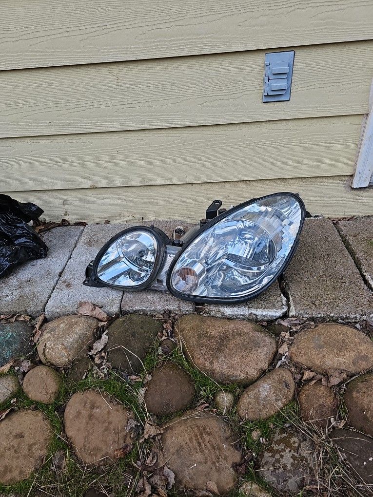 2001 Lexus Gs300 Left Headlight
