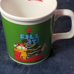 Vintage GARFIELD MUG Christmas Fill It Or Else Jim Davis 1978 Enesco Coffee Cup