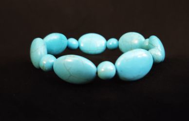 Turquoise Howlite Stone Beaded Stretch Bracelet