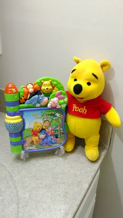 VTECH WINNIE THE POOH SLIDE'N LEARN STORYBOOK WITH PLUSH LOT