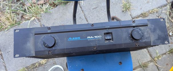 Alesis RA-100