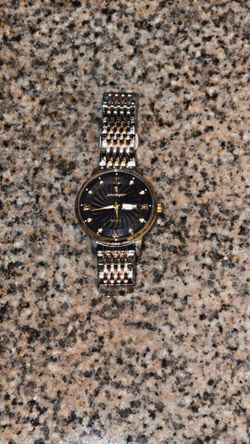 Poedagar Luxury Quartz Two-Tone Stainless Steel Watch