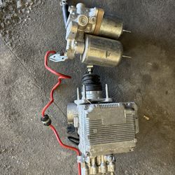 2012 -2018 TOYOTA PRIUS C ABS MODULE- PART AVAILABLE! 