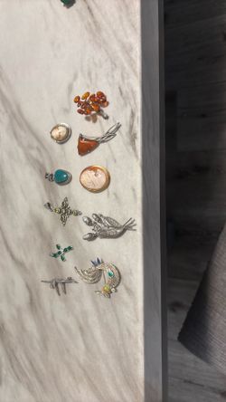 Pendants/ Brooches