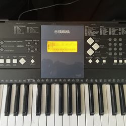 Yamaha PSR-E333 Portable Keyboard/Piano