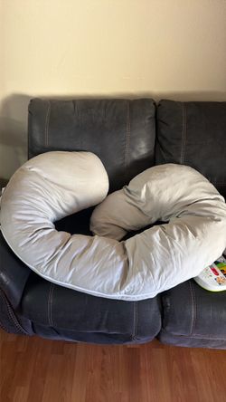 Pregnancy pillow