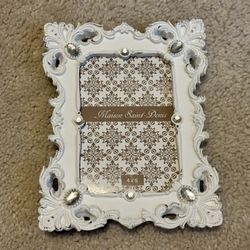 White Fancy Picture Frame