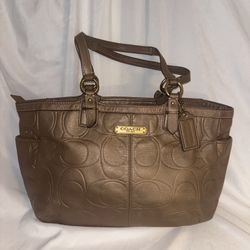 *COACH* Vintage Coach Gallery Embossed Leather Tote Bag Purse