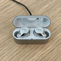 Technics EAH-AZ60 Wireless Earbuds – Noise Cancelling