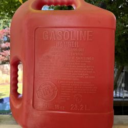 6 Gallon Gas Can