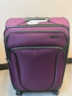 Brand New American Tourister 4 Kix 2.0 Softside Spinner Luggage - Purple Orchid