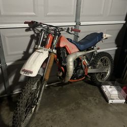 Honda Cr250r 2 Stroke Dirtbike 