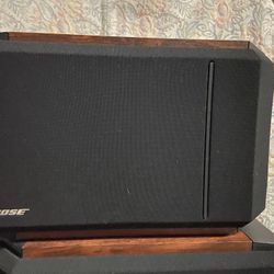 BOSE 301 Series IV Direct Reflecting Speakers