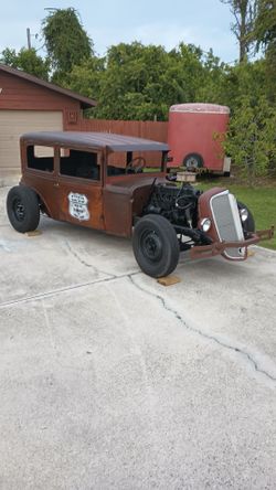 '29 Chevy 2 door sedan