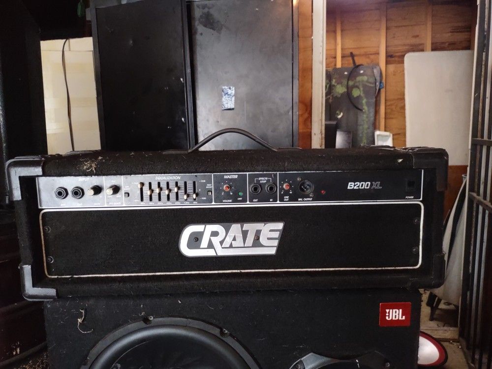 Crate B200 XL