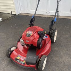 toro 22” smartstow recycler self propelled lawn mower 