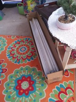 Free Type B. Glass Tube 4 Feet LTD