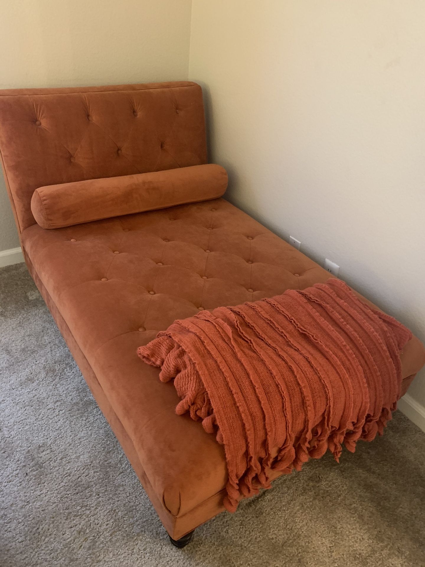 Living spaces orange chaise lounge sofa