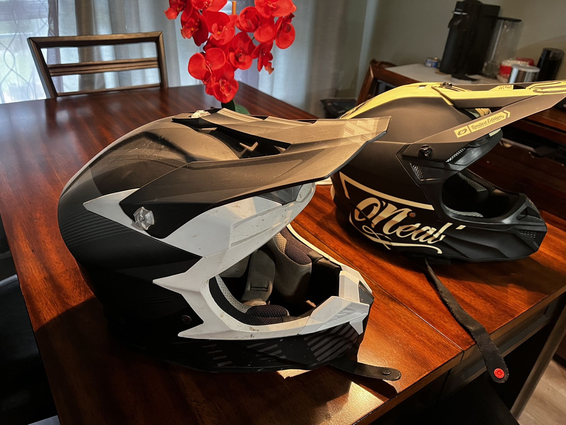 O’Neal Mx Dirtbike Helmets