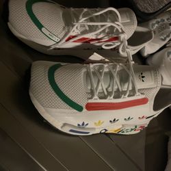 Tenis 