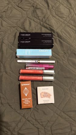 NEW/UNUSED Makeup Bundle