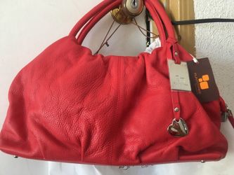 Puntotres purse deals