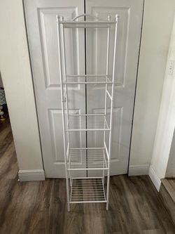 5 Tier Metal Mesh Shelf - White 13”1/2W x 60”H x 12”D in Good Condition $40 Firm on Price