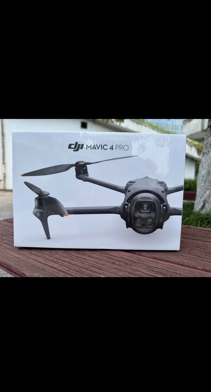 DJI Mavic 4 Pro - Base Kit