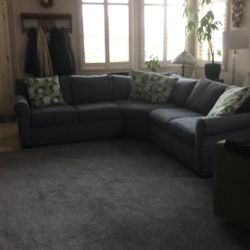 3-piece Blue Sectional Couch