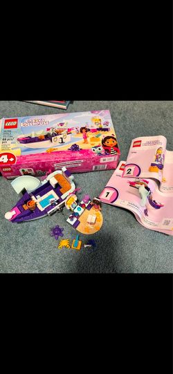 Gabbys dollhouse Lego set. All pieces included, wear to box. $15