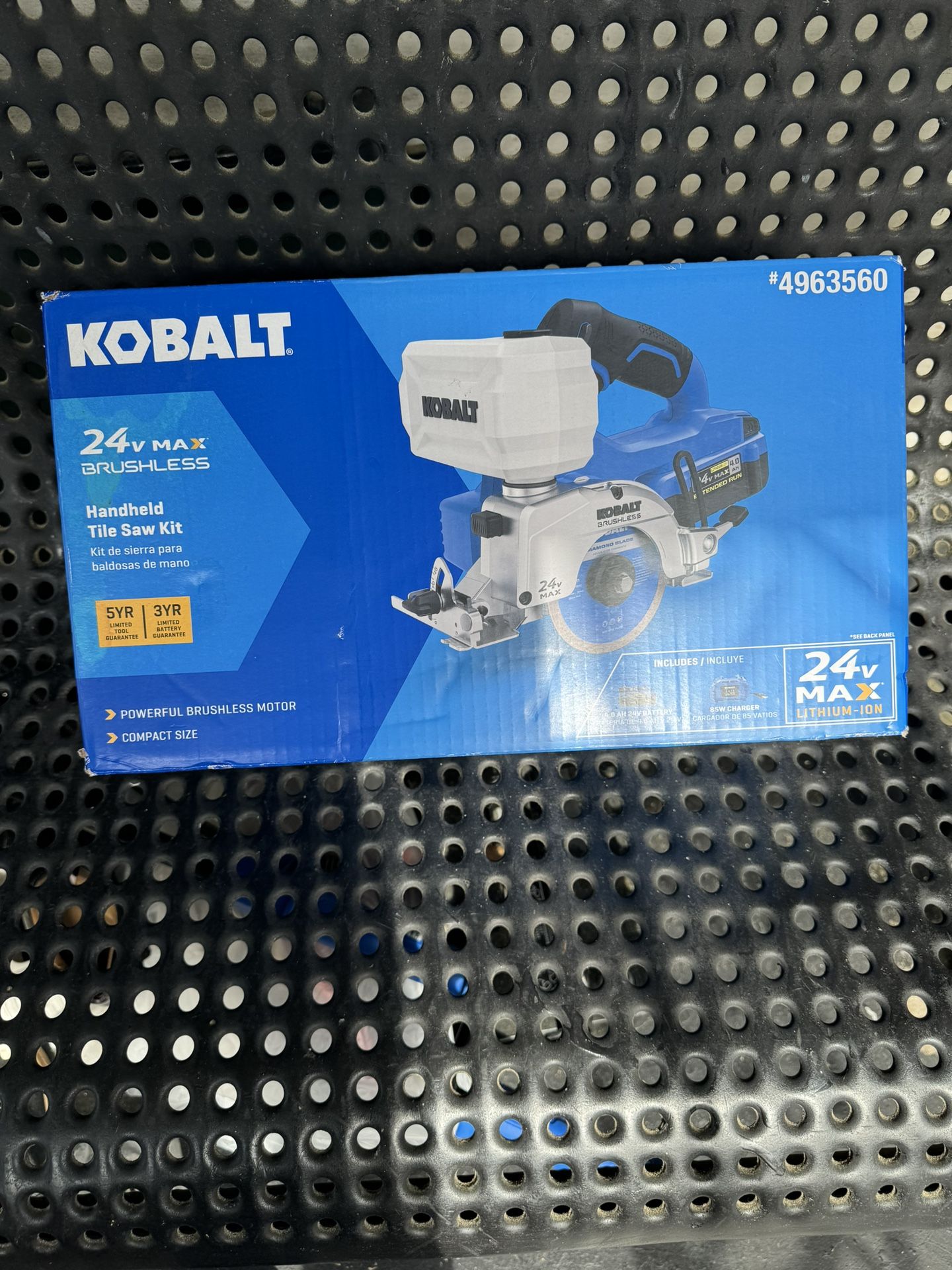 kobalt saw