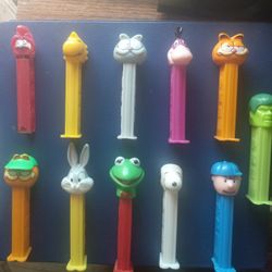 PEZ CANDY DISPENSER