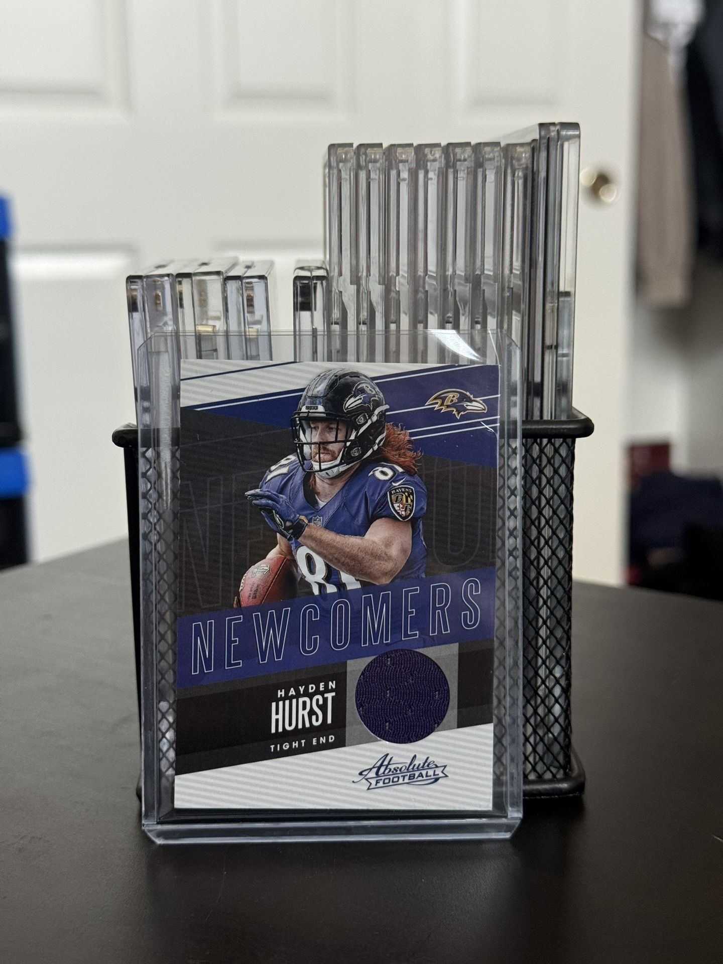2018 Panini Absolute - Premiere Material Autos Hayden Hurst  (AU, MEM, RC)