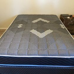 Queen Size Bed With Box And Frame 