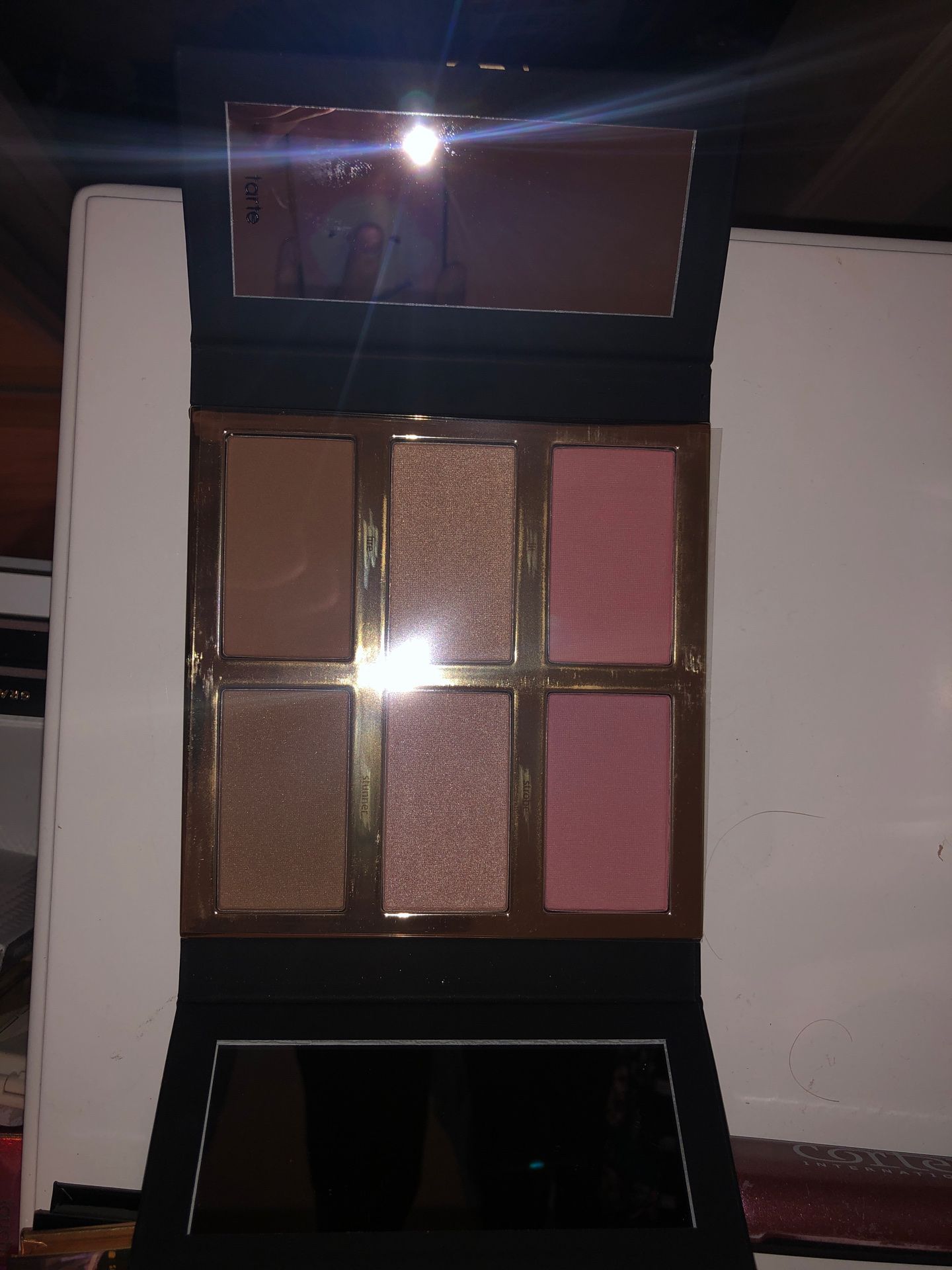 Tarte pro glow