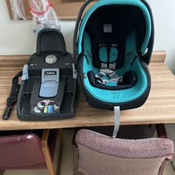 Peg Perego Primo Viaggio 4-35 Lounge Infant Car Seat Used