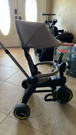Doona Baby Stroller Tricycle. Steerable. Optional Pedaling