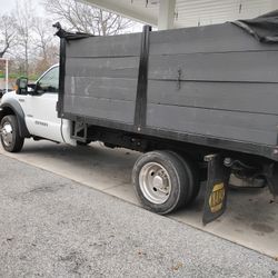 2005 Ford F-550